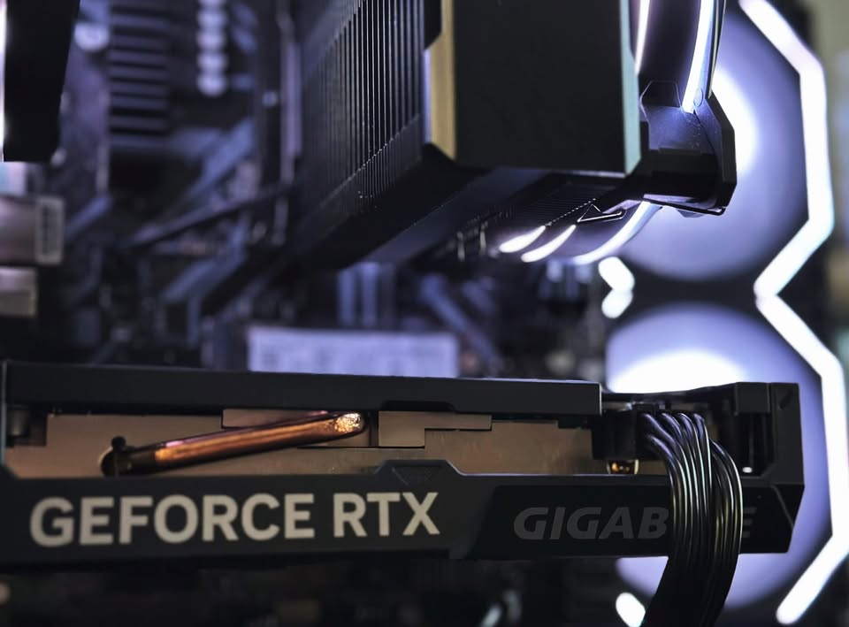 Ryzen 5 5600X | RTX 4060 |16GB DDR4 | 512GBSSD