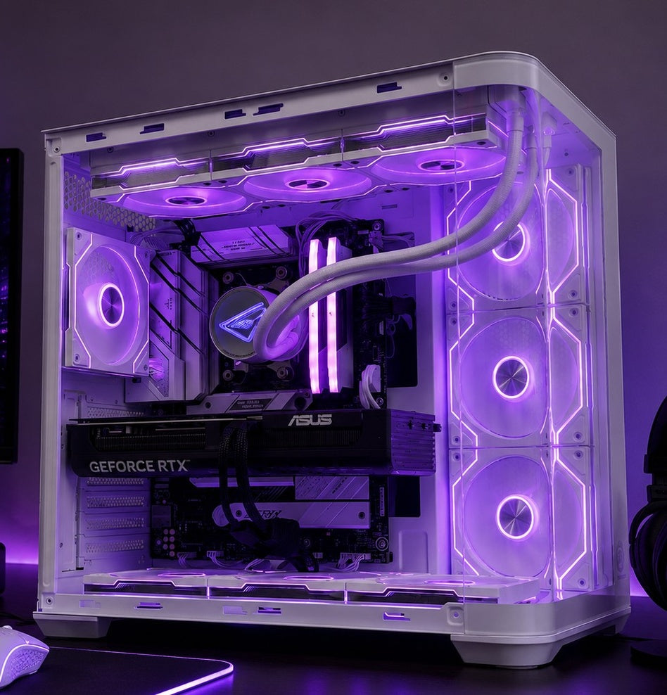 Ryzen 7 7800X3D | RTX 5070 | 32GB Full White Gaming PC