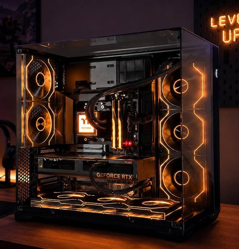 Ryzen 7 9700X | RTX 4070 Ti 12GB | 2TB NVME | 32GB DDR5