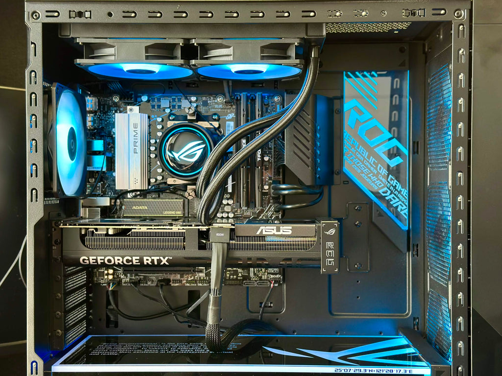 ASUS GM700 Ryzen 7 9800X3D | RTX 5070 | 2TB NVME GAMING PC